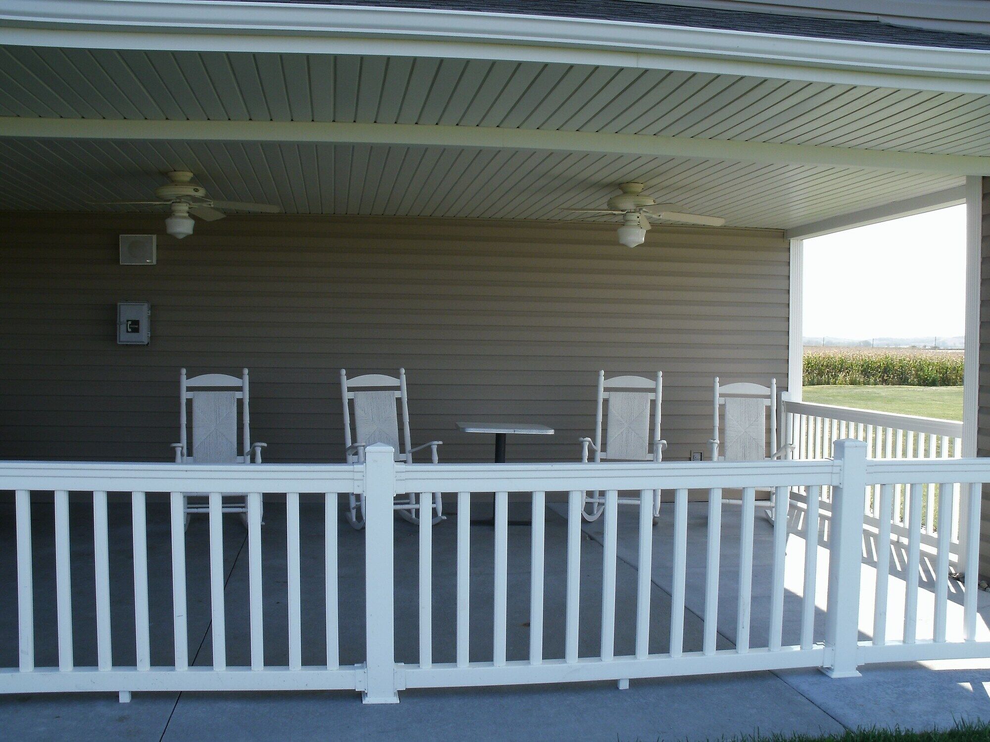 Travelodge By Wyndham Missouri Valley Экстерьер фото